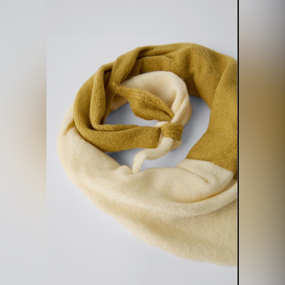 Mustard Triangular Knit Scarf - Picture 3 of 5